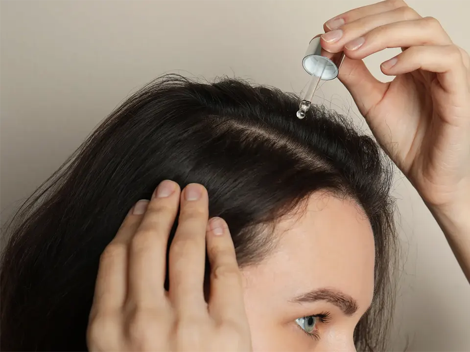 Read more about the article The Ultimate Guide to Scalp Care: How to Maintain a Healthy Scalp for Stronger, Fuller Hair